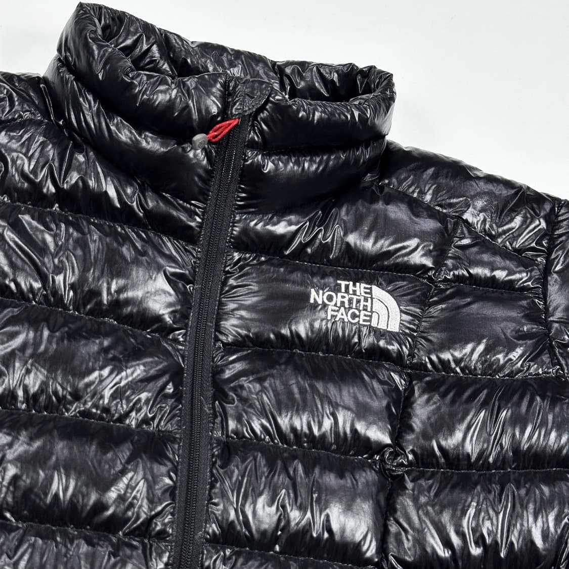노스페이스 유광 블랙 경량패딩 점퍼 (XS 여성추천) 상품이미지4