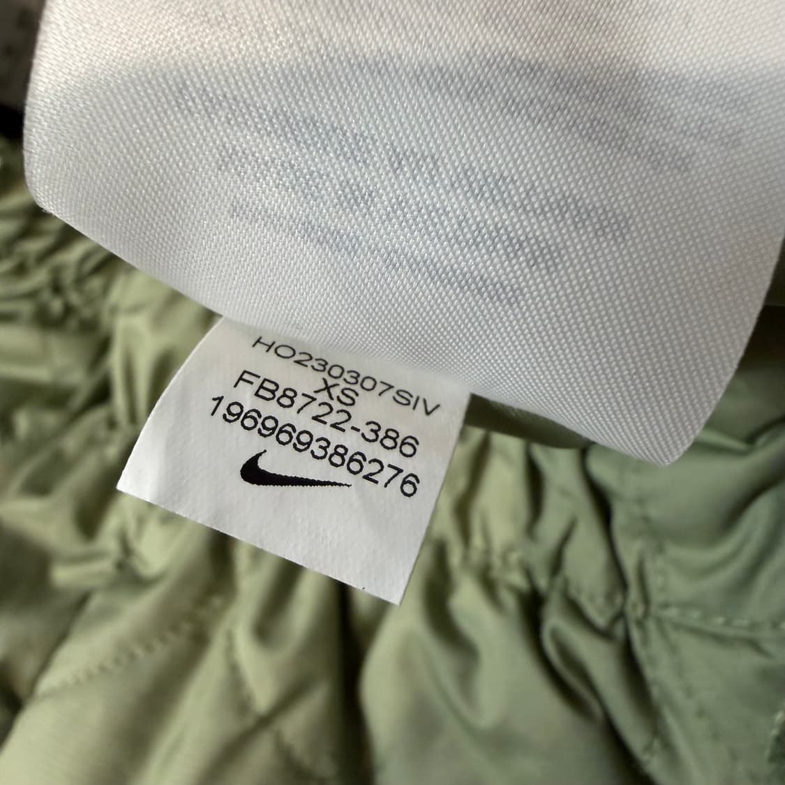 Nike (W) 에센셜 하이웨스트 퀄팅 팬츠 상품이미지5