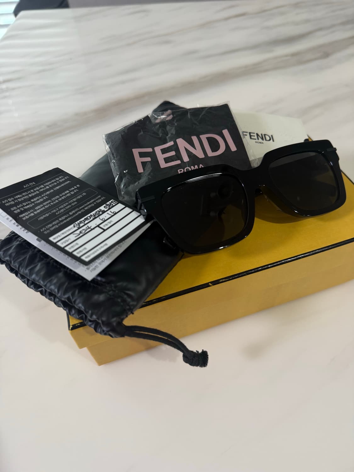 (풀박스) 펜디 펜디그라피 선글라스 (신세계면세점 정품) 상품이미지6