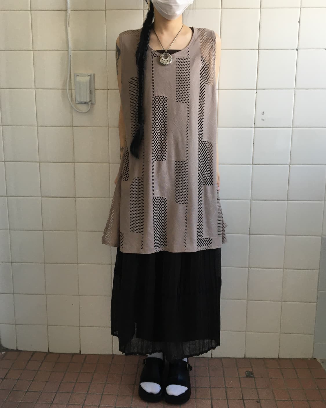 Punching pattern point sleeveless 상품이미지5