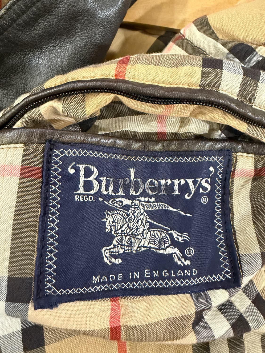 버버리 리얼 레더 더플 코트 상품이미지7