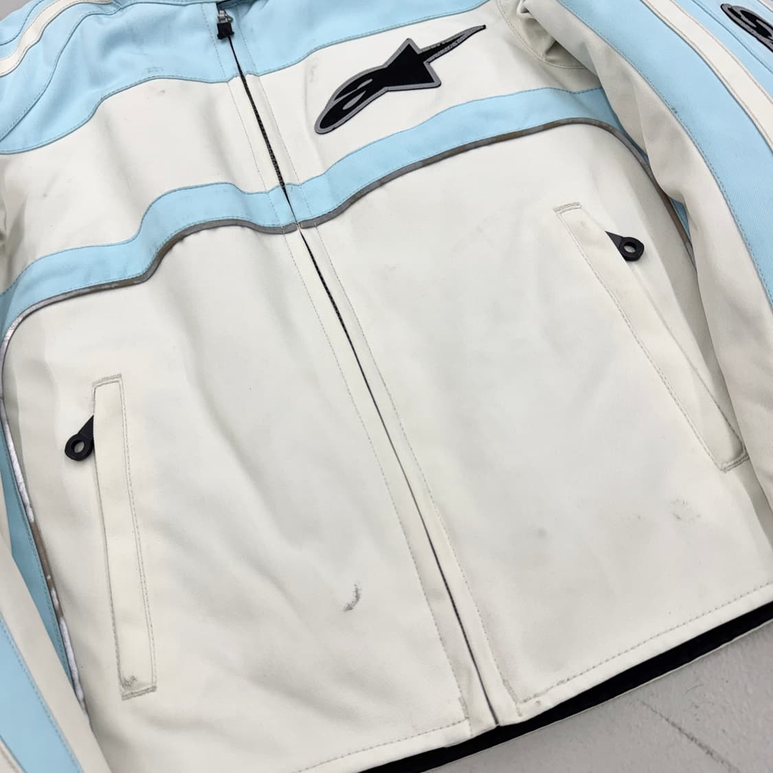 알파인스타 하늘색 색감 바이커 자켓 상품이미지5