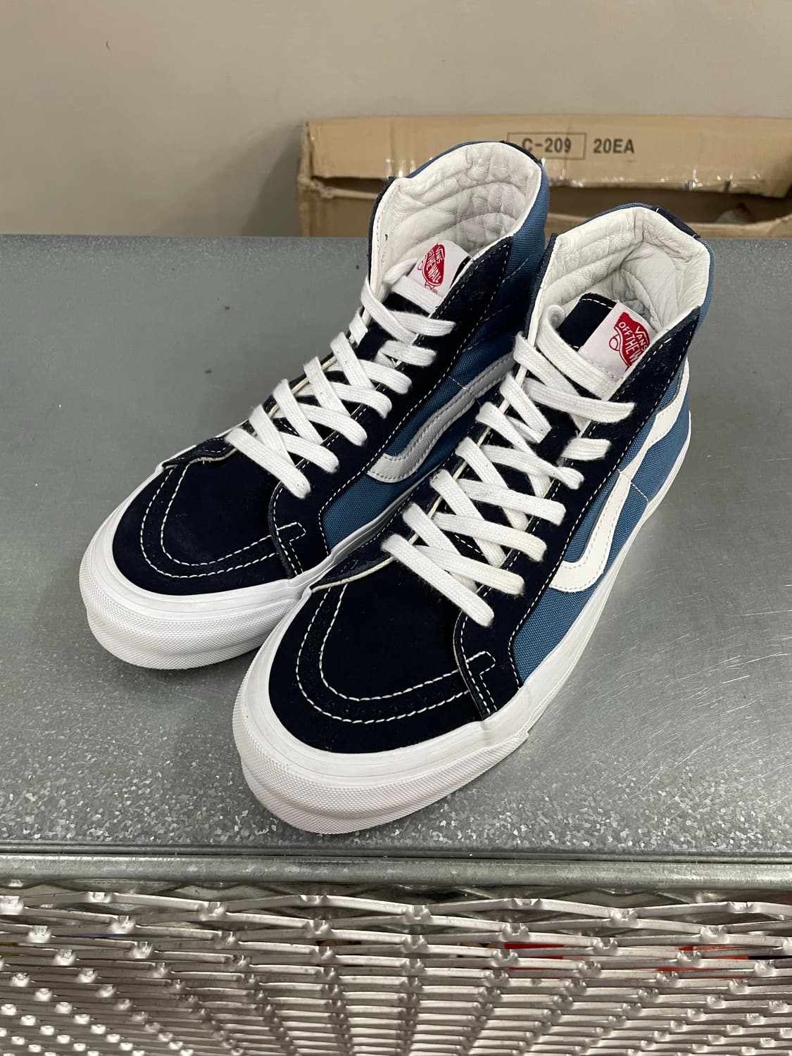 반스 볼트 OG 스케이트 하이 LX 블랙 260 상품이미지2