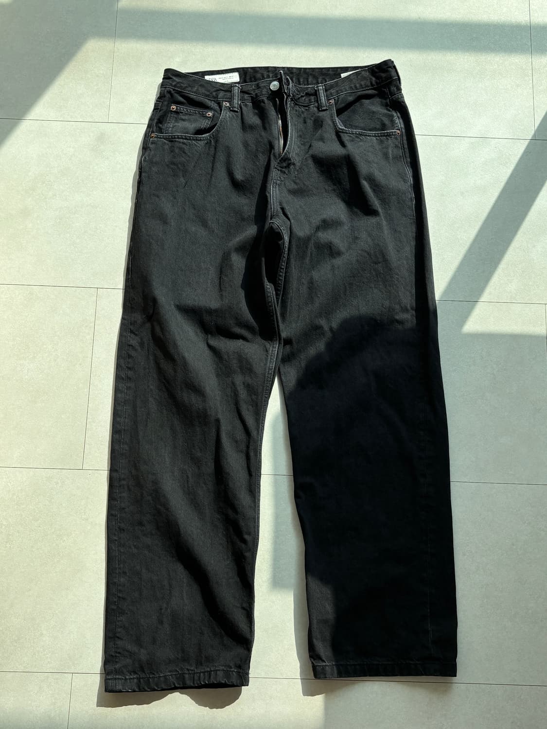 자라 와이드 스트레이트 블랙 데님 팬츠 상품이미지1