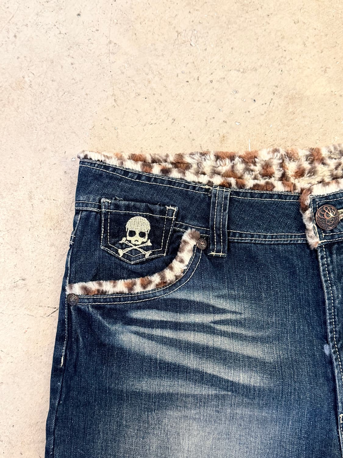 Leopard Trim Denim Shorts  상품이미지4