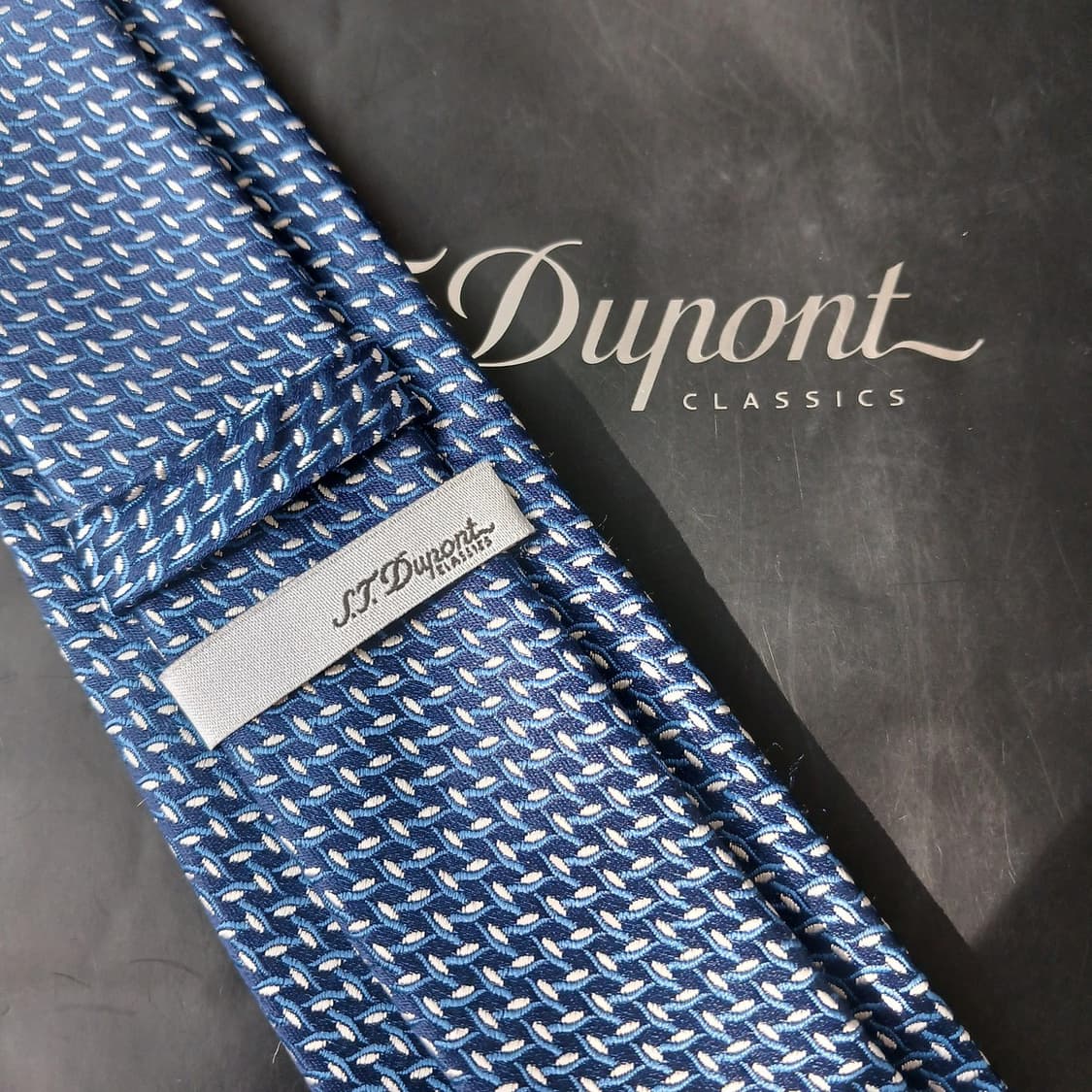 에스.티. 듀퐁 실크 블루 패턴 넥타이 8cm A+등급 A19788
 상품이미지2