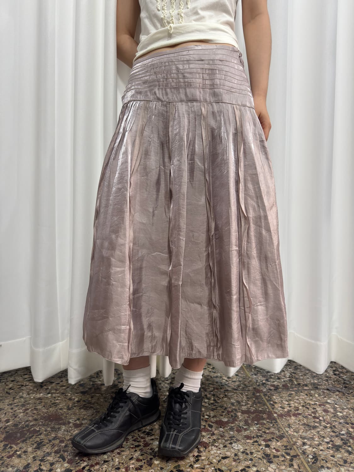 glossy soft pink design skirt 상품이미지2