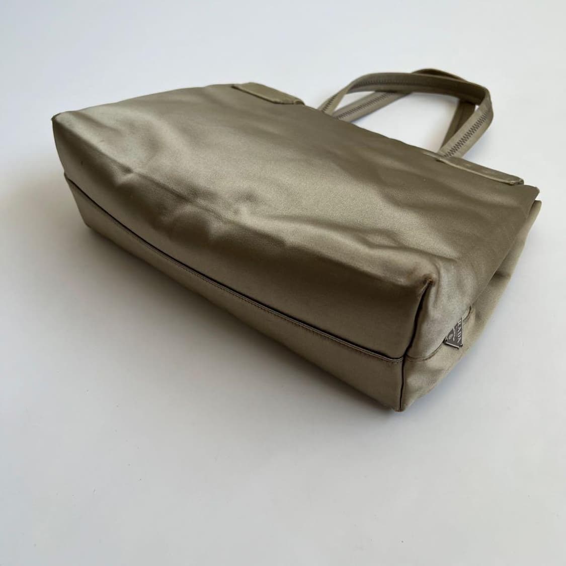 프라다 아카이브 새틴 토트백 y2k 상품이미지7