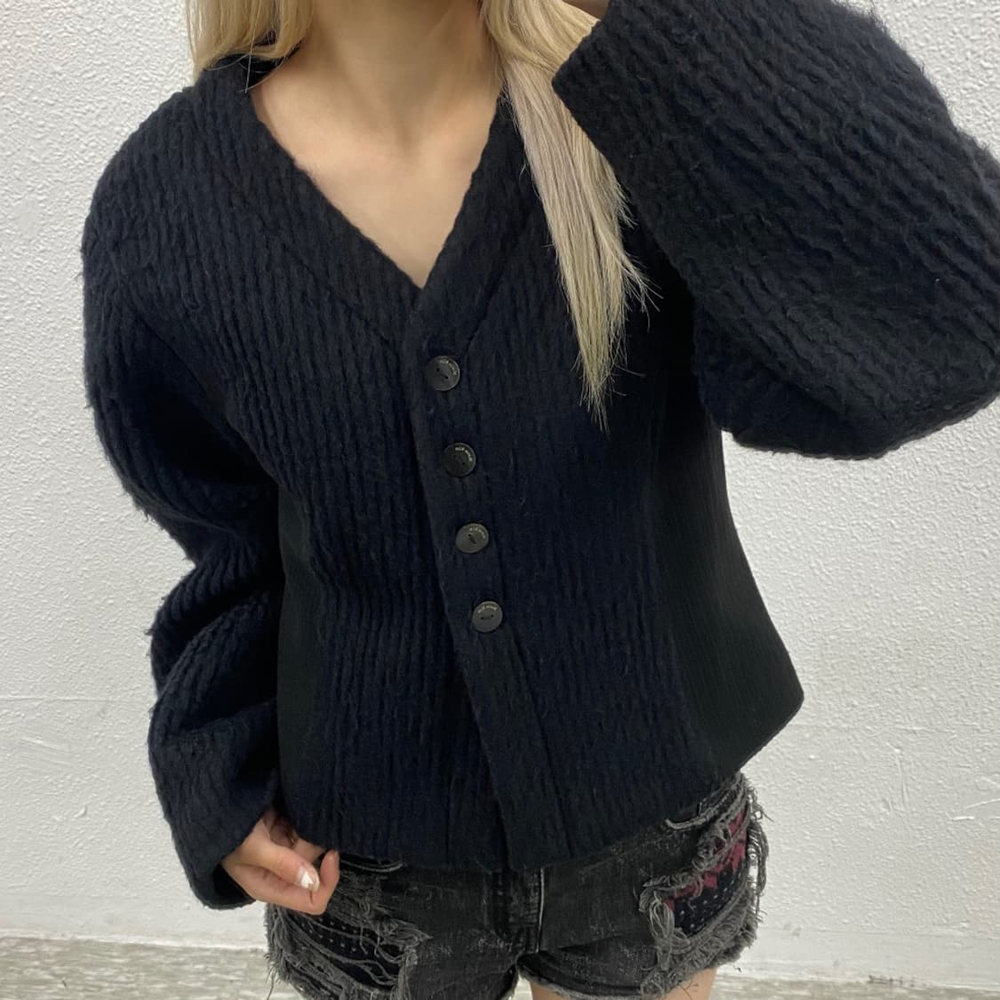 마뗑킴 부클 블랙 자켓 상품이미지1