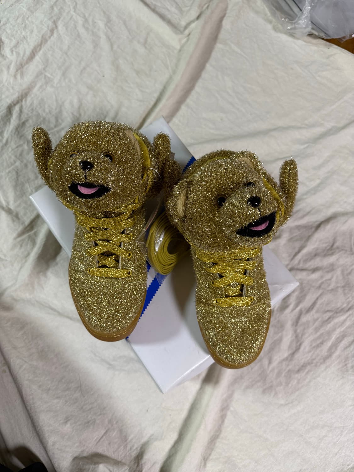 제레미스캇 아디디스 테디베어 운동화 새상품  상품이미지2