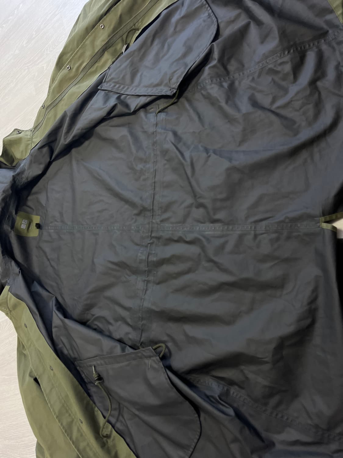 유니클로 피시테일 파카 L 상품이미지4