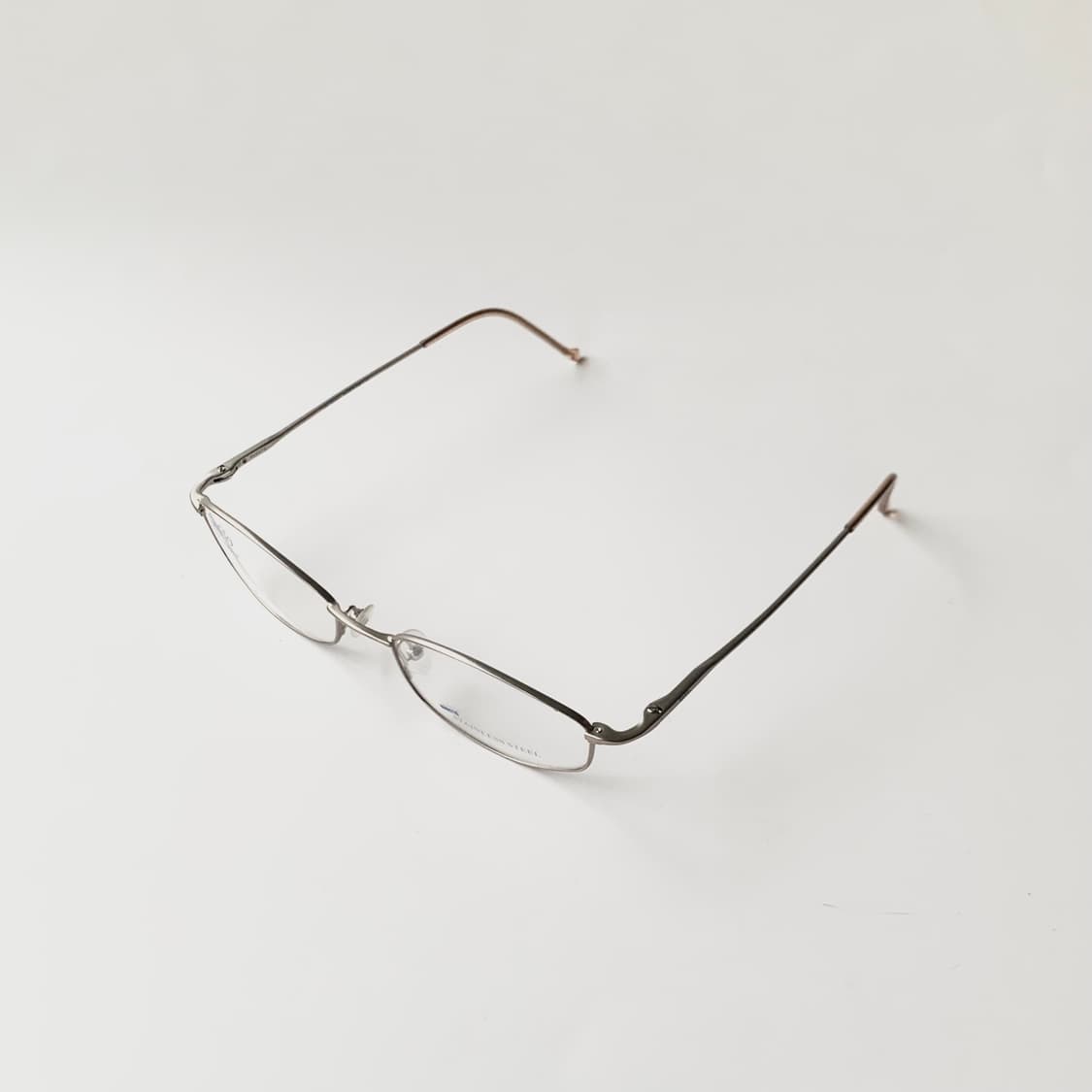 [Event 18] safilo 무광실버 오벌 초경량 남녀공용 안경 상품이미지4