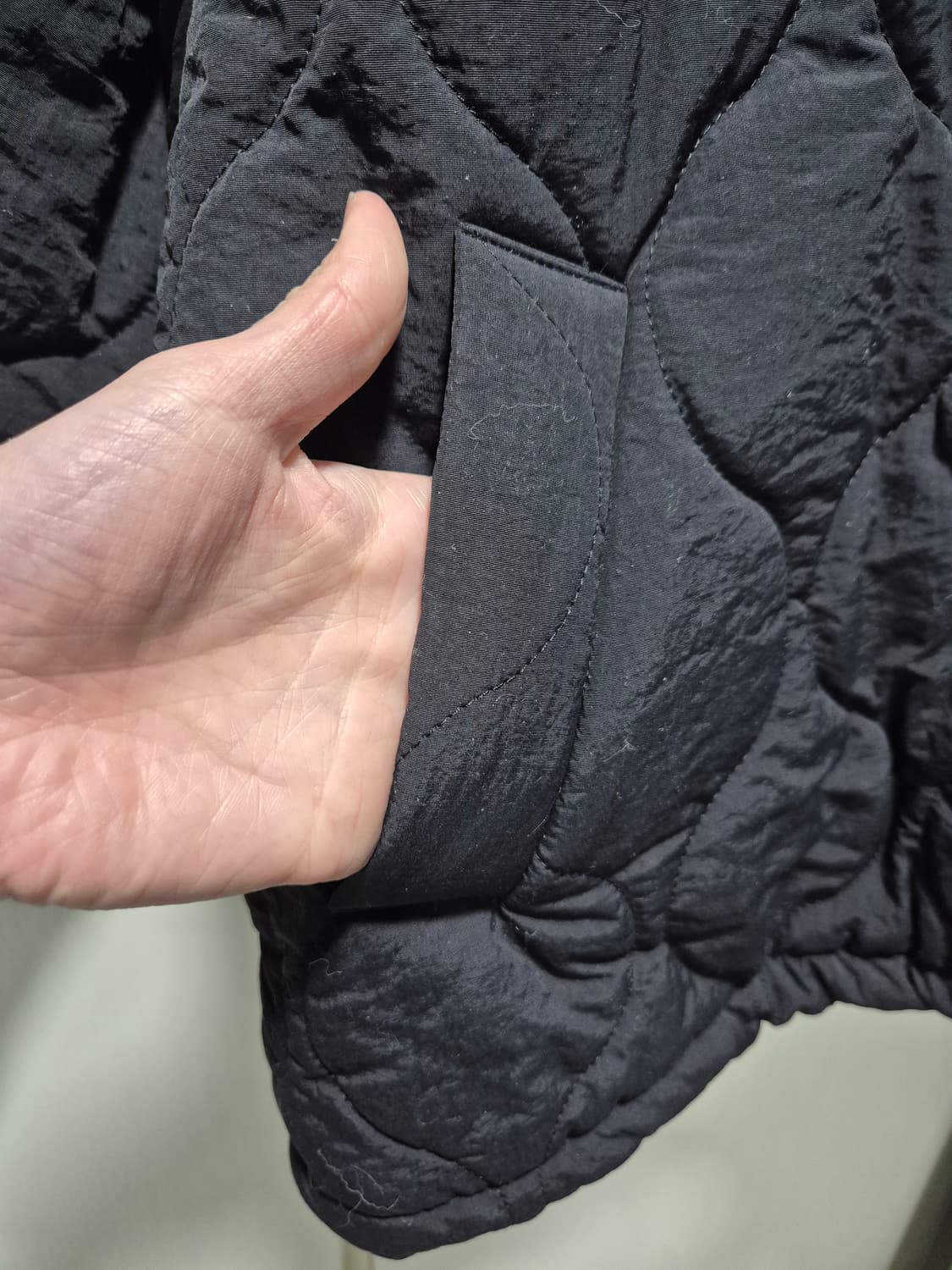 빈티지 블랙 퀄팅 패딩 자켓. 새상품 상품이미지3