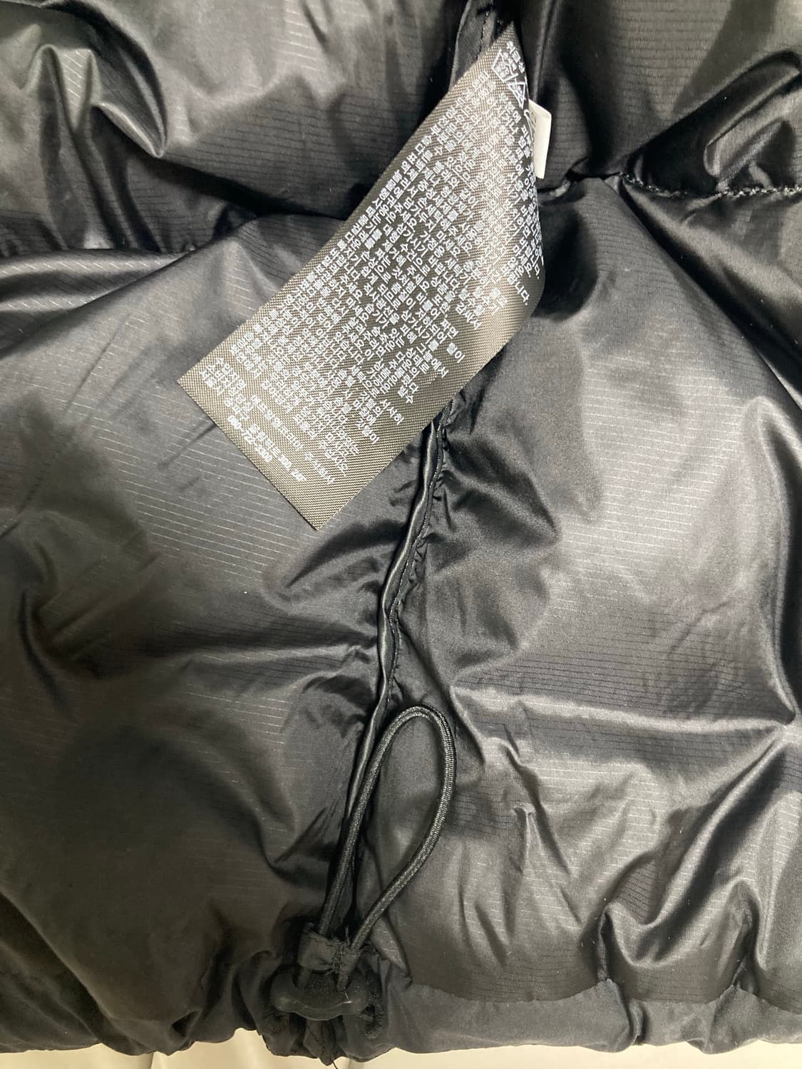 유니클로 파우더 소프트 다운 재킷(나노디자인) 블랙 L 상품이미지6