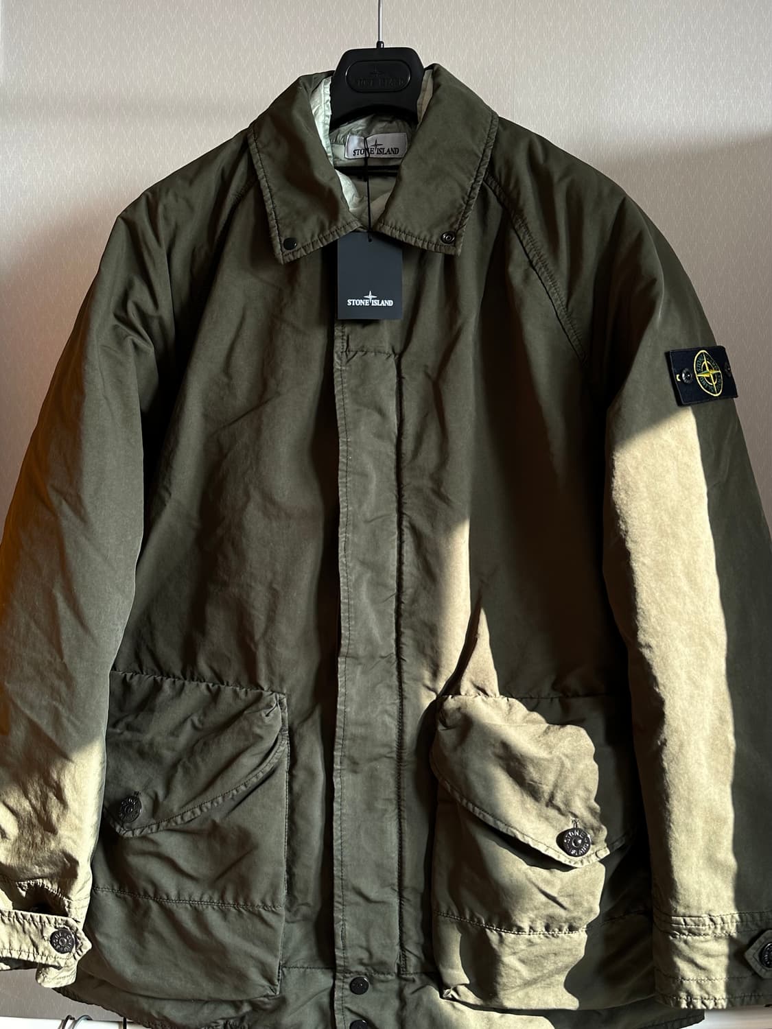 스톤아일랜드 다비드 tc 스투코 패딩 23fw XL(105-110) 상품이미지1