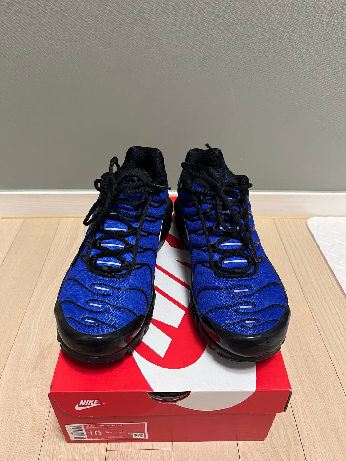 나이키 에어맥스 플러스 프리미엄 블랙 팬텀 사이즈 280 13만원에 판매 상품이미지1