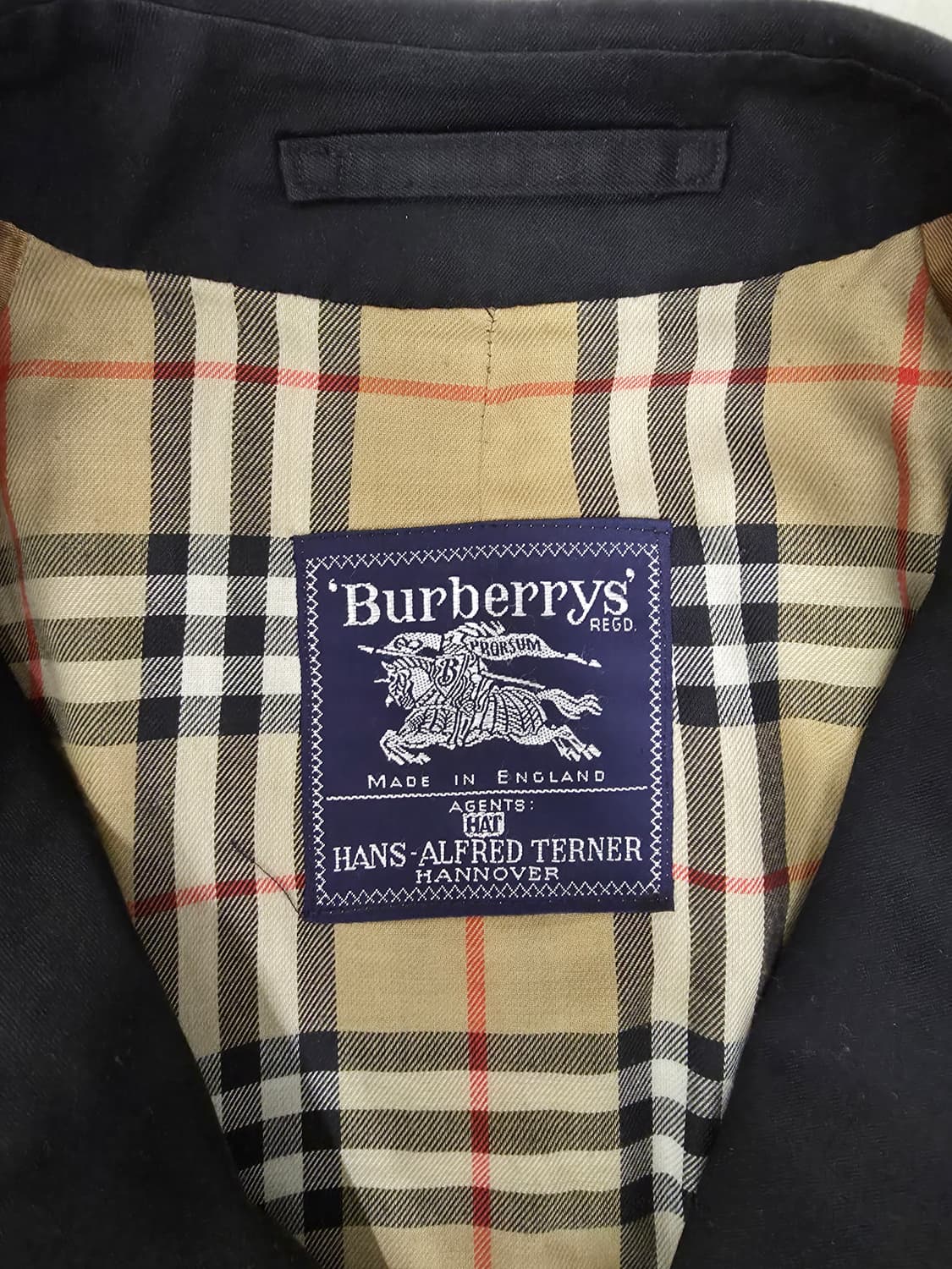 버버리 블랙 원패널 맥코트 상품이미지3