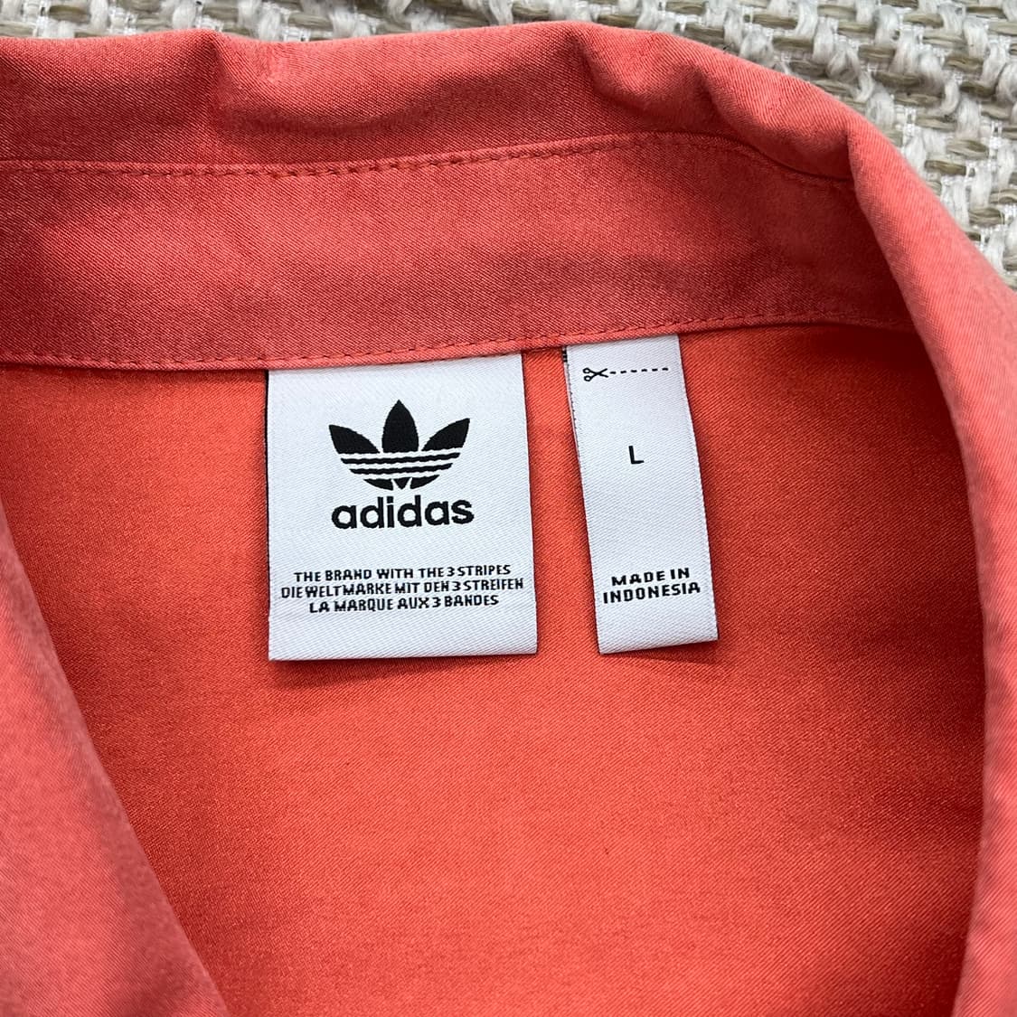 아디다스 새틴 버튼업 셔츠 r2677 상품이미지5