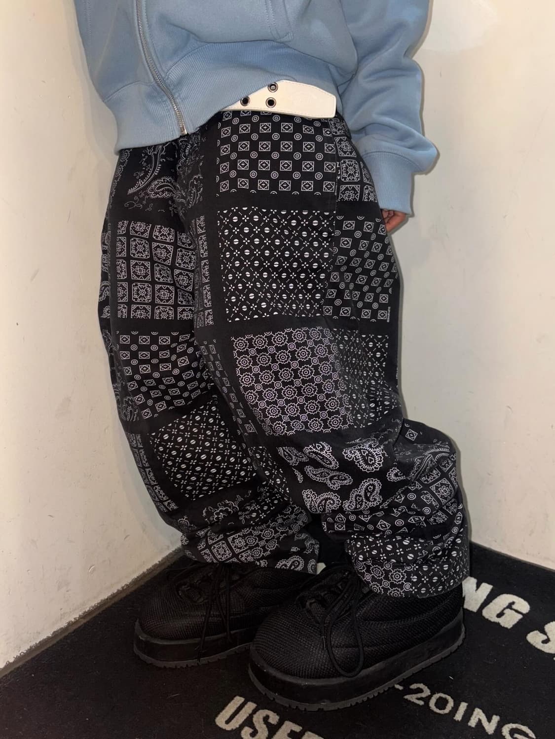 Supreme Paisley Grid Chino Pants - 20Ss 상품이미지3