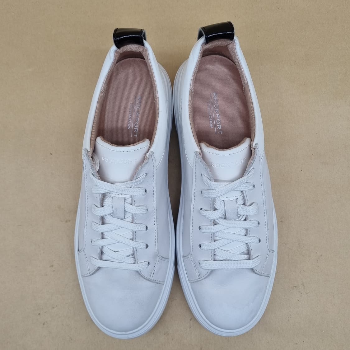 락포트 토탈모션 여성스니커즈240  굽5 상품이미지2