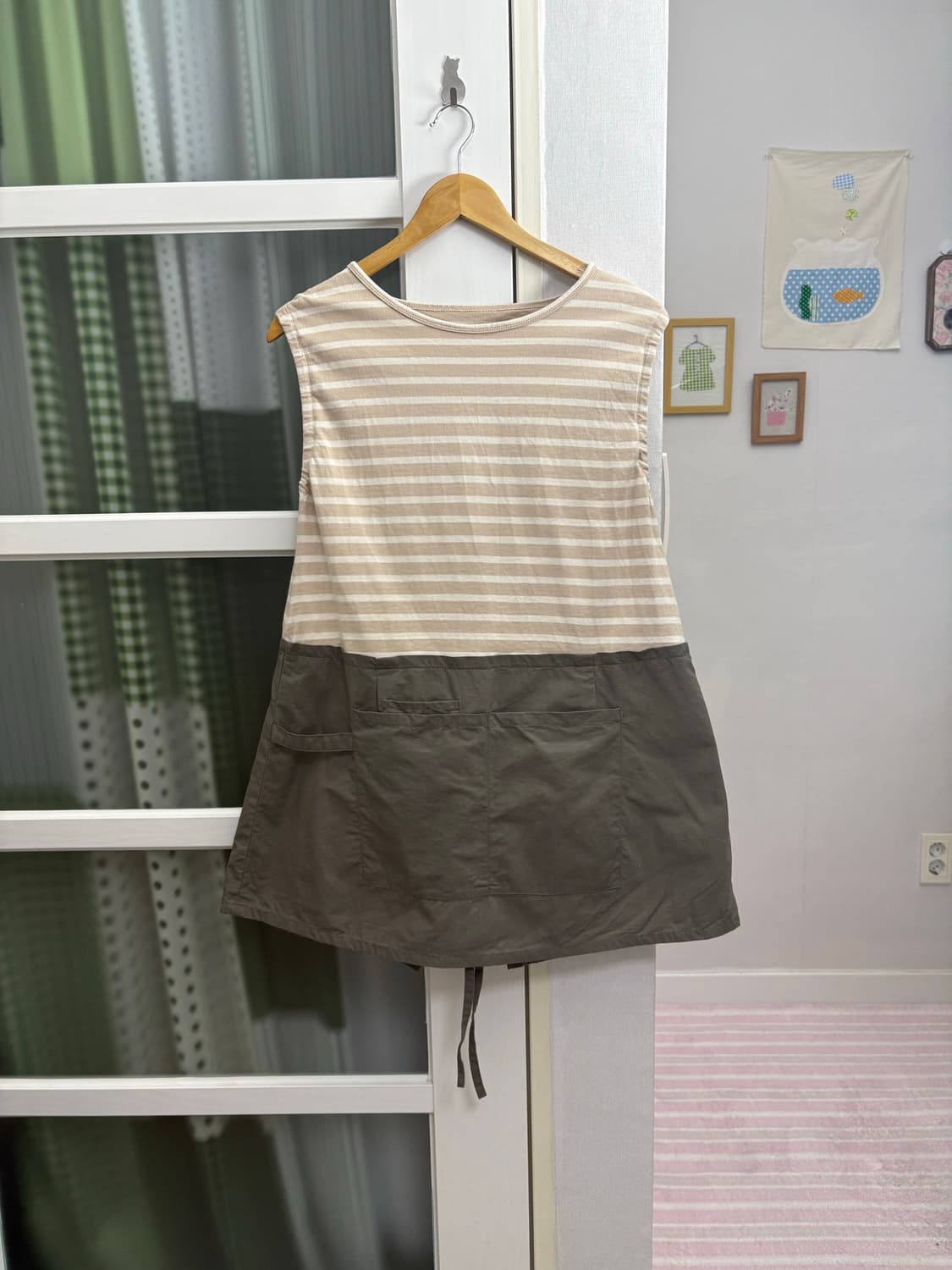 베이지 스트라이프 원피스 상품이미지1