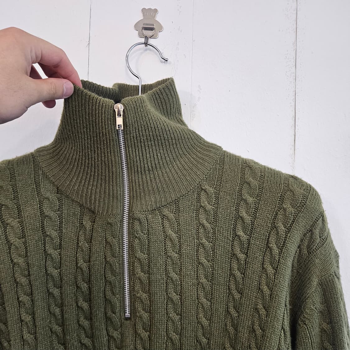 AGOD 하프넥 니트 올리브 L 실측 105 (XL) 상품이미지3