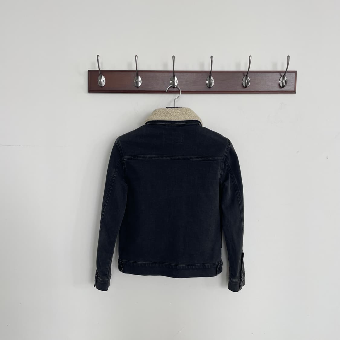 올세인츠 블랙 데님 트러커 청자켓 털 탈부착 상품이미지2