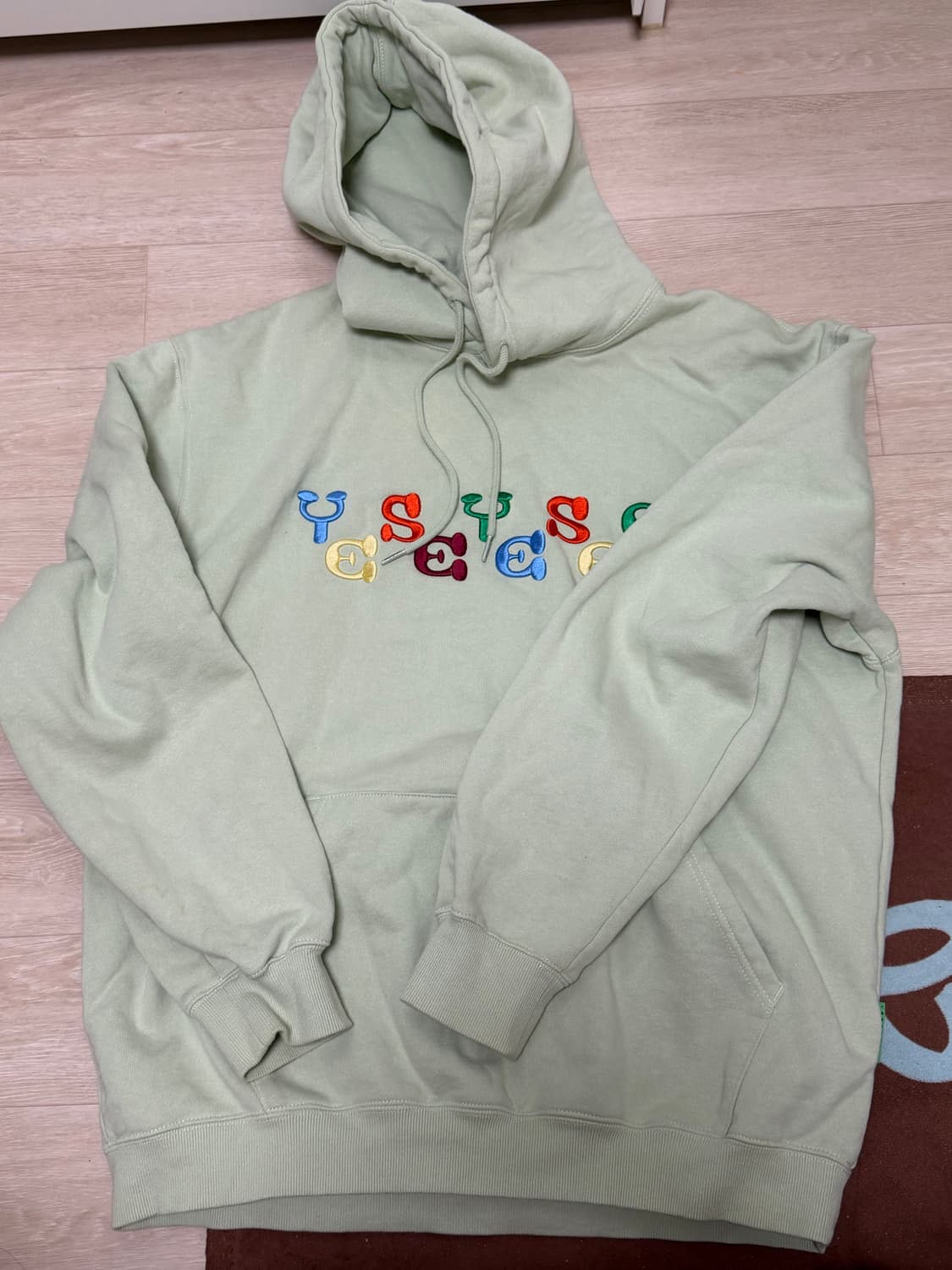 예쓰아이씨 후드티 상품이미지1