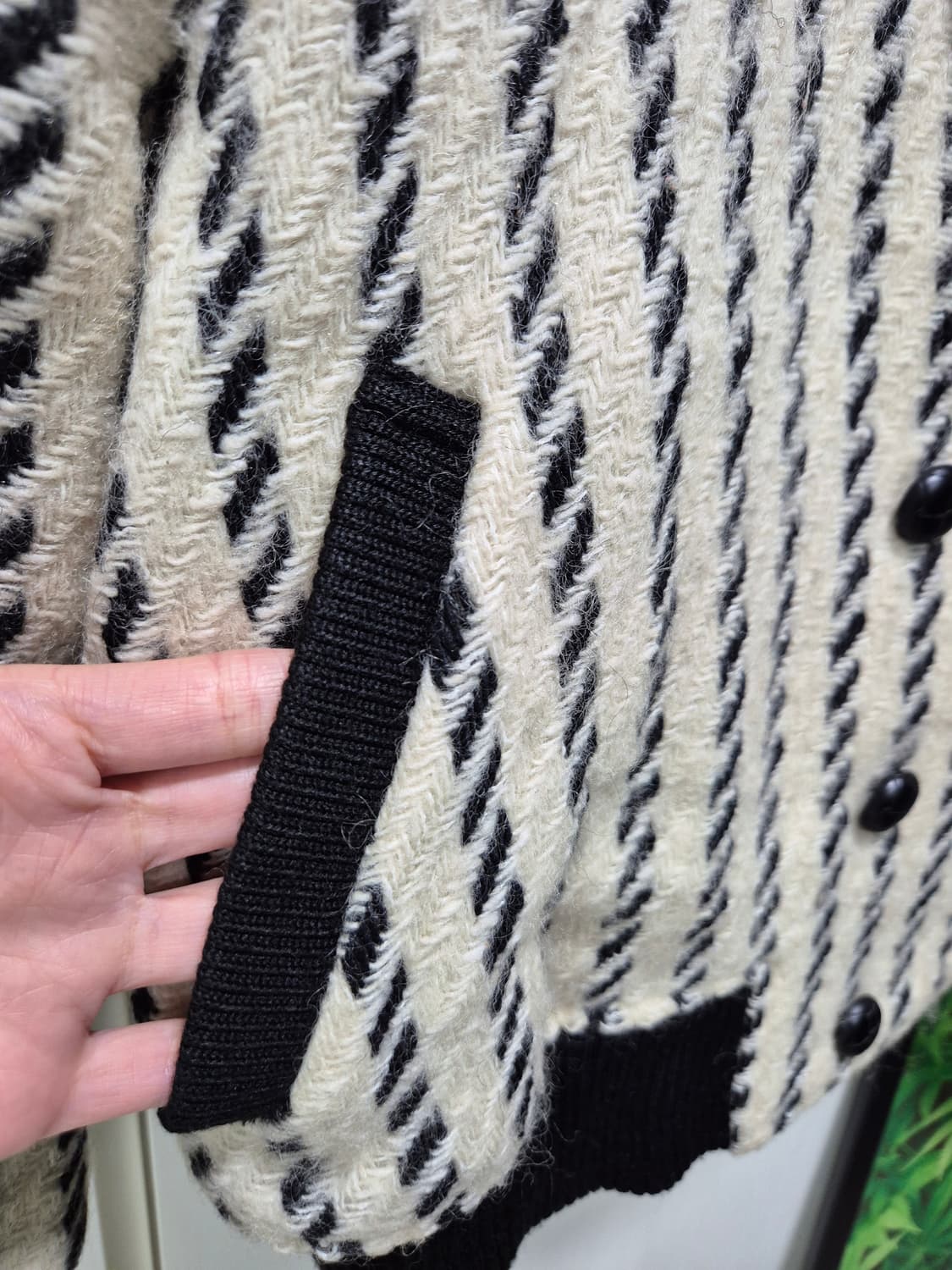 헤어리 스트라이프 폼버 자켓 상품이미지5