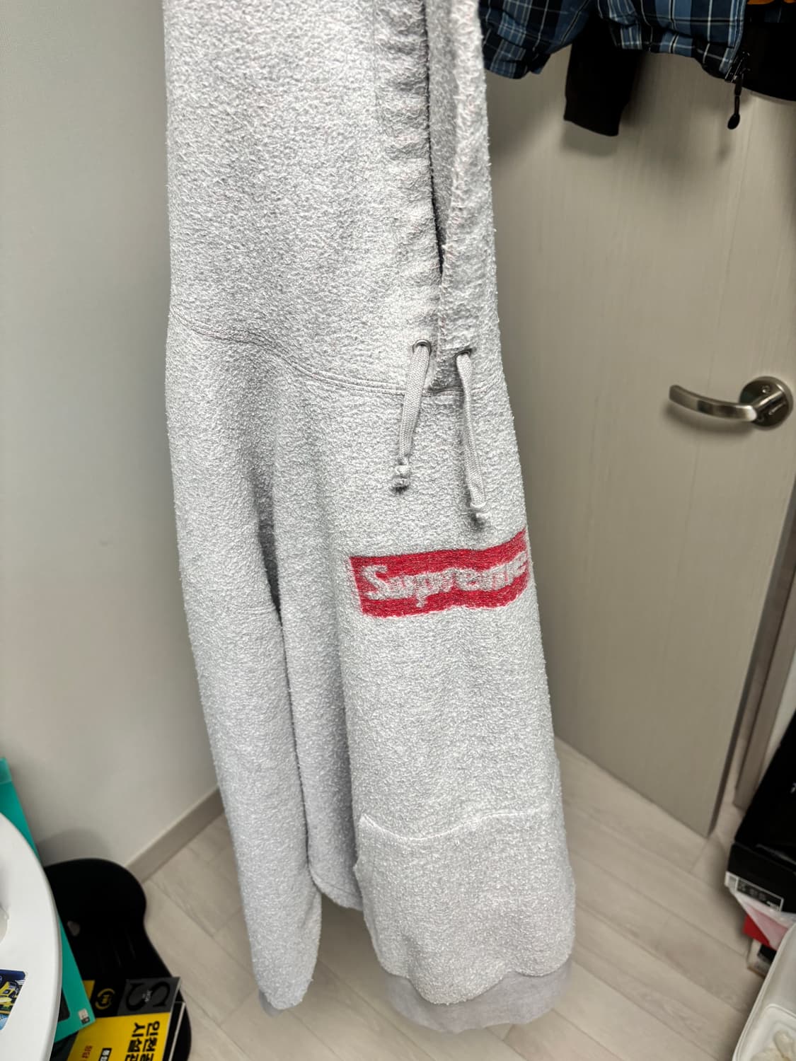 슈프림 인사이드아웃 후드티 상품이미지2