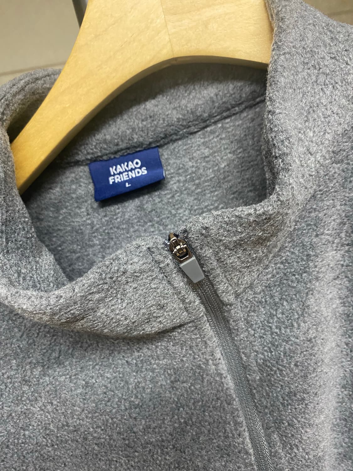 카카오프렌즈 하프집업 L 회색 상품이미지1