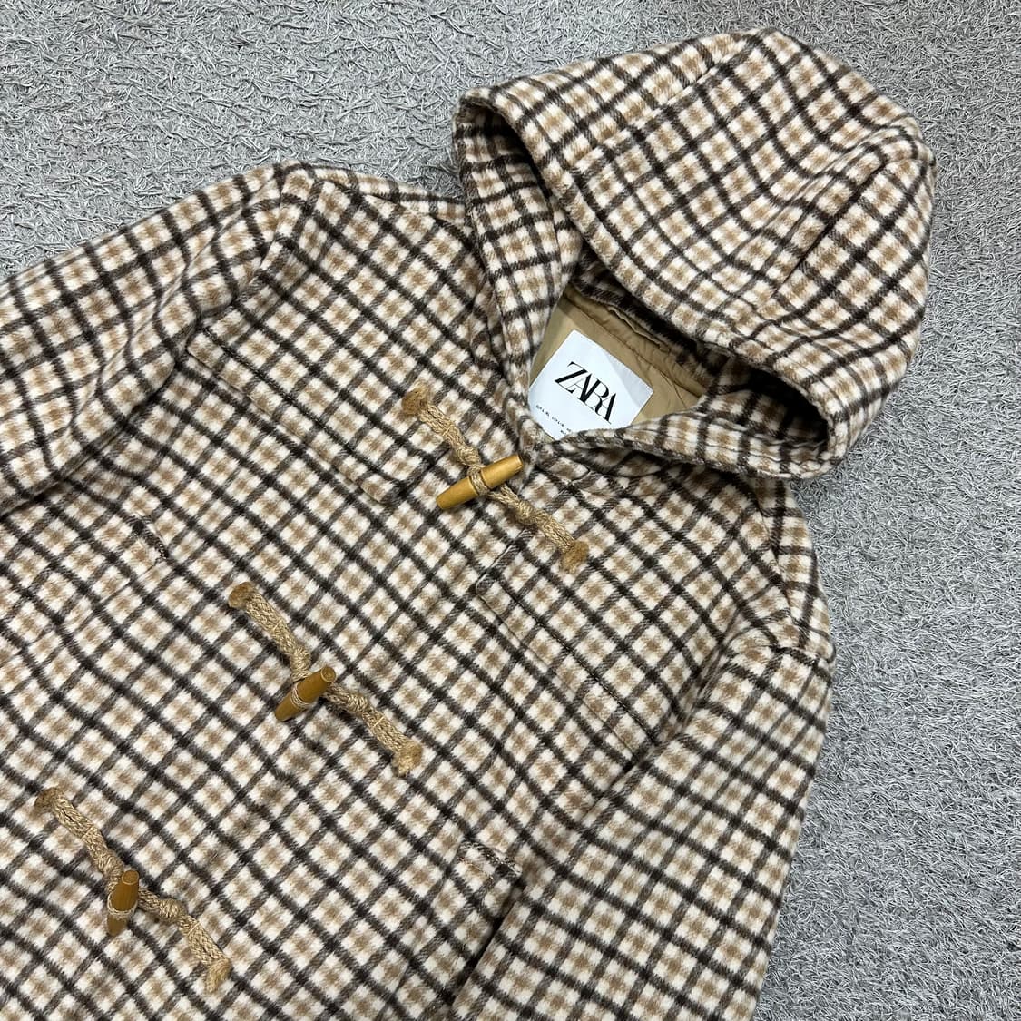 [100-105] 자라 체크더플코트 상품이미지1