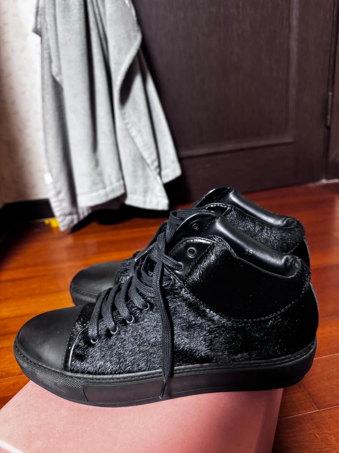 아크네스튜디오 송치 스니커즈 상품이미지2