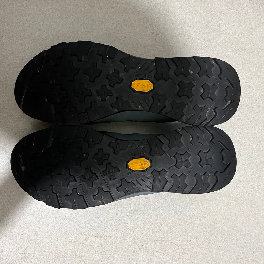 아크테릭스 컨실 fl 상품이미지2