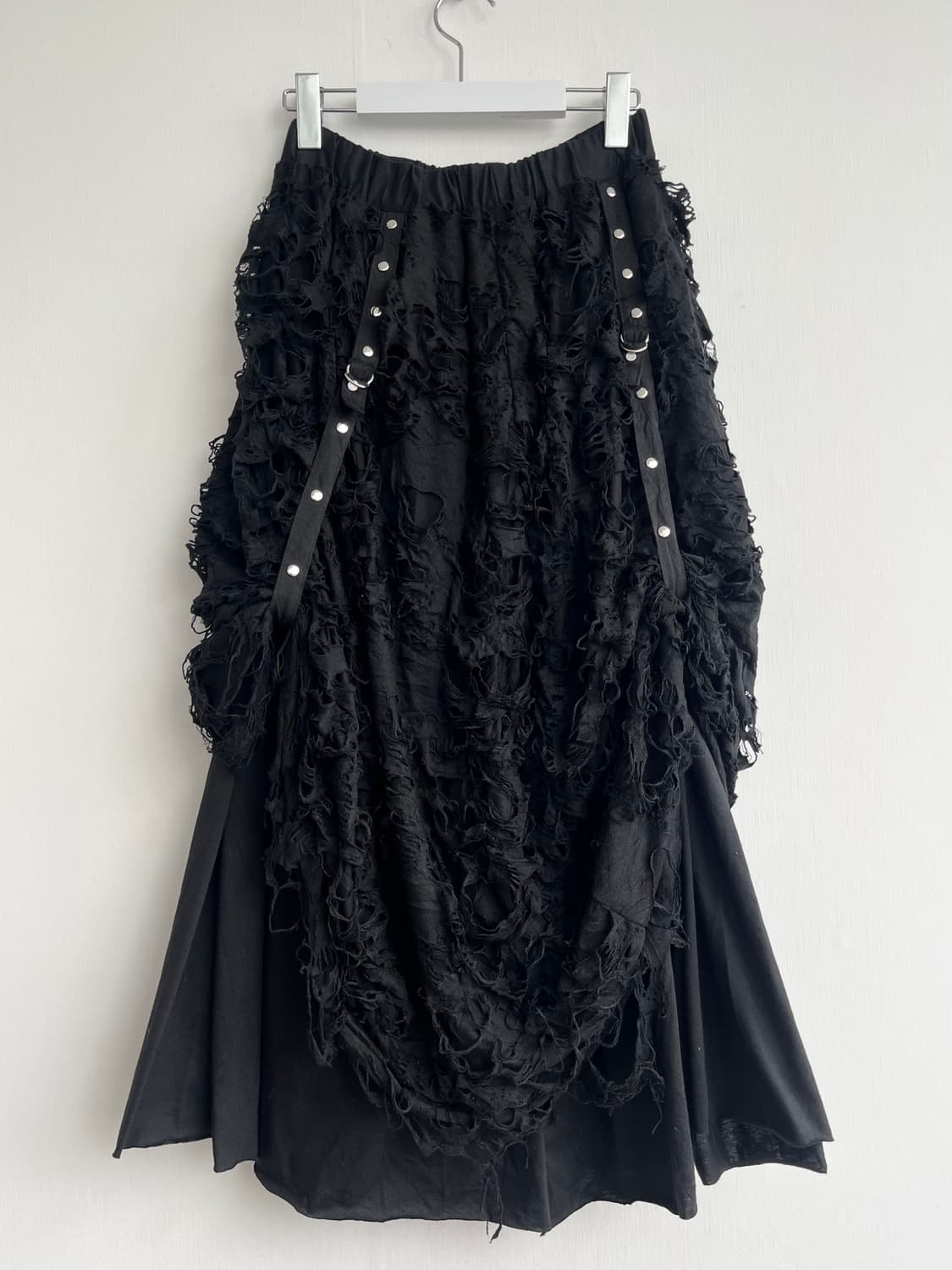 Drug Honey 디스트로이드 러플 서스펜더 고스 스커트 상품이미지1