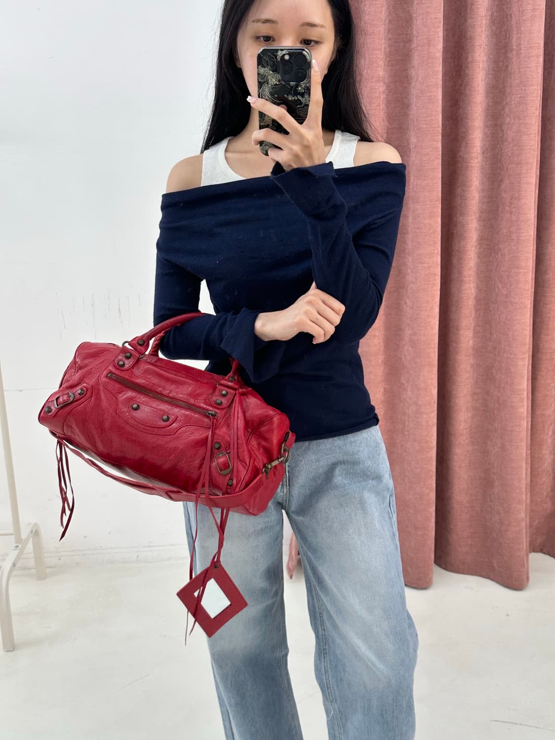 [A 정품] 발렌시아가 시티 모터백 트위기 레드 상품이미지7