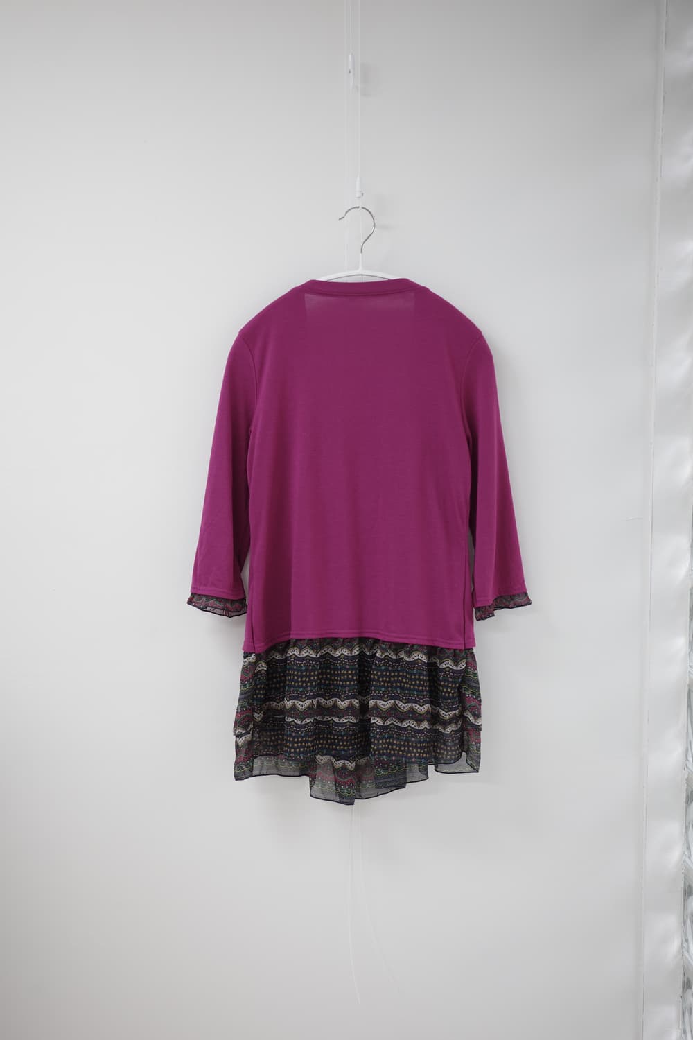 Larered purple pink sleeve tee 상품이미지9