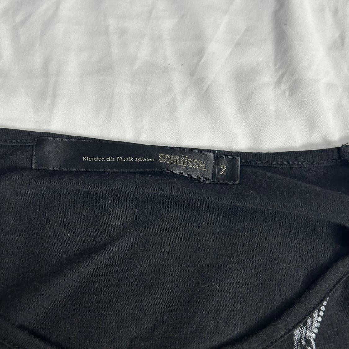 [Schlussel] 슈리셀 펑크 프린팅 셔링 롱슬리브 상품이미지4