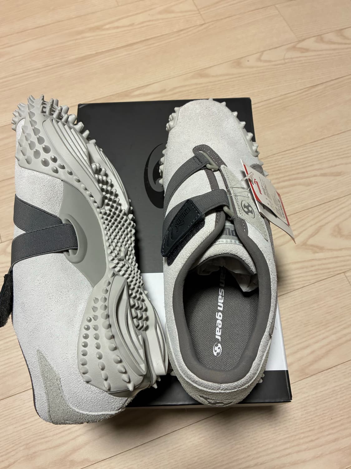 풀박스 새상품 Puma x Sansan Gear Mostro 급처 상품이미지3