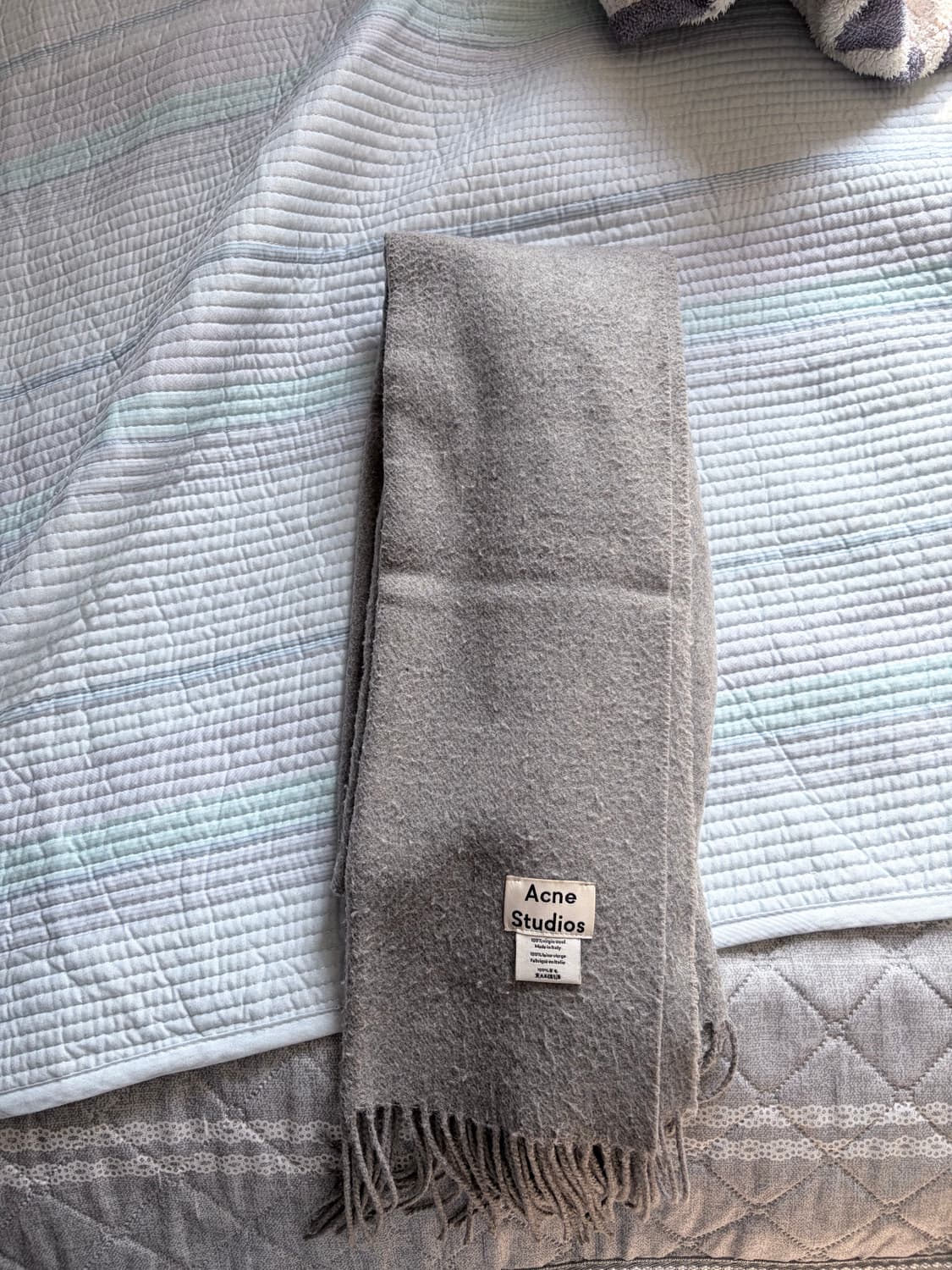 아크네 스튜디오 목도리  상품이미지2