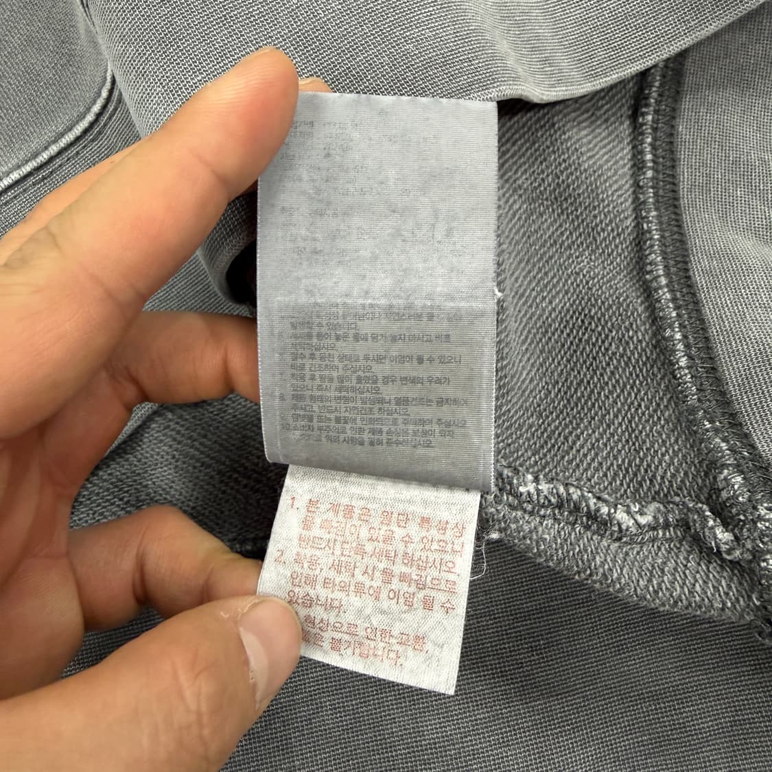 (XL)마리떼 프랑소와 저버 피그먼트 맨투맨 상품이미지4