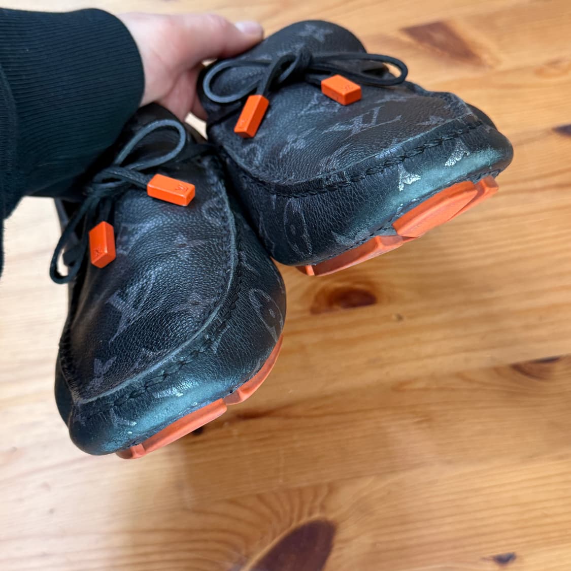 루이비통 정품 이클립스 드라이버 남성 모카신 구두 6사이즈 255 상품이미지3