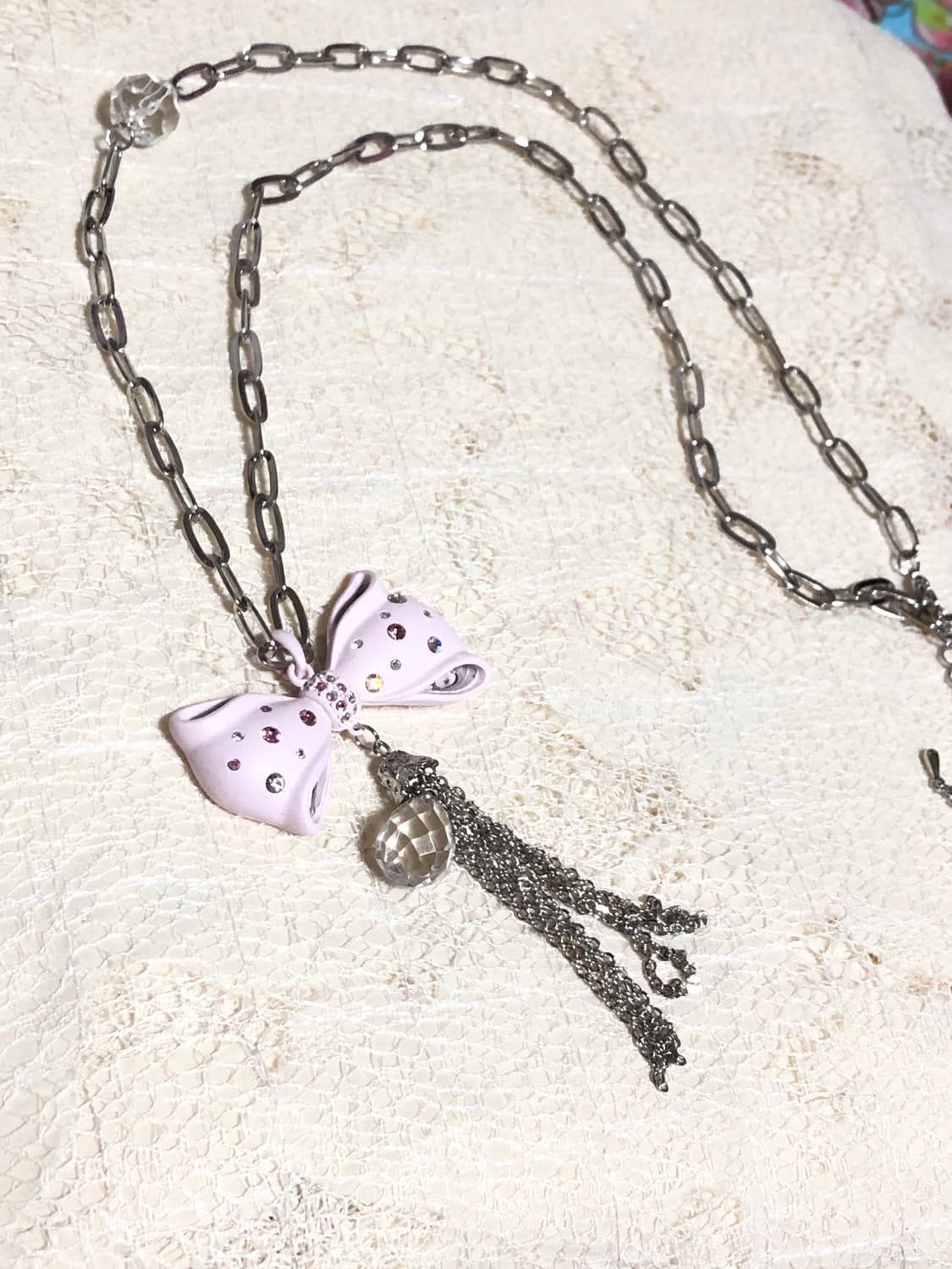 Pink Cubic Ribbon Chain Necklace 상품이미지1