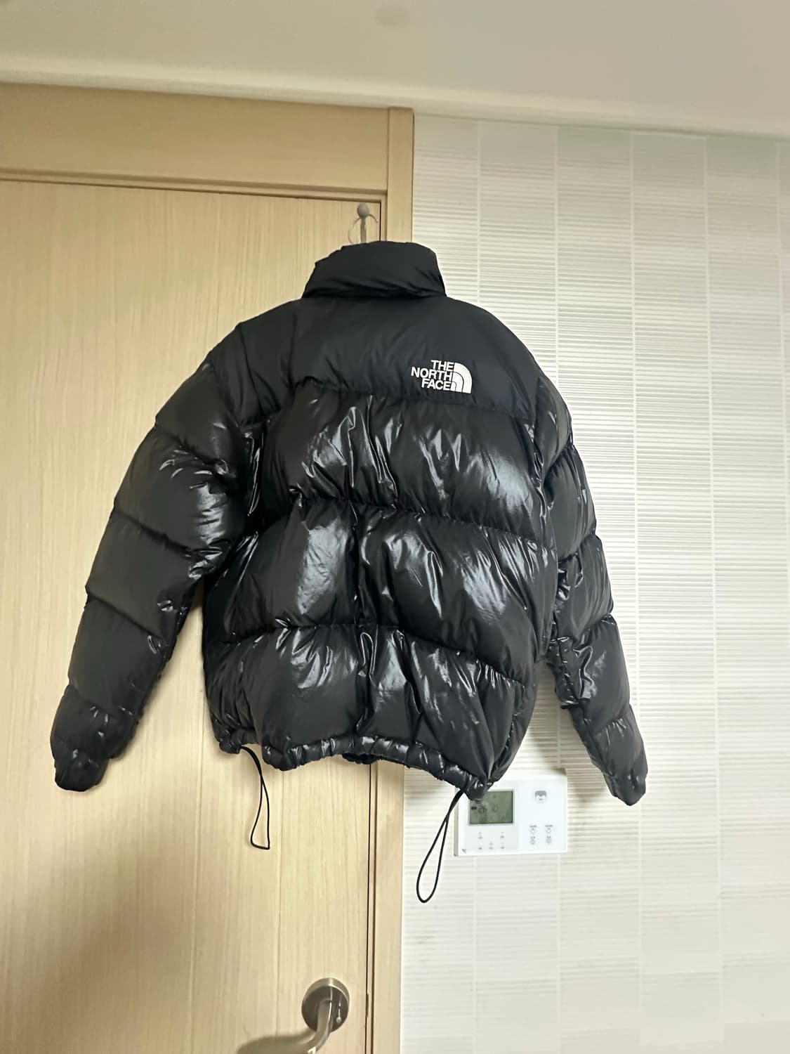 노스페이스 눕시 1996 리얼블랙 L 패딩 상품이미지2