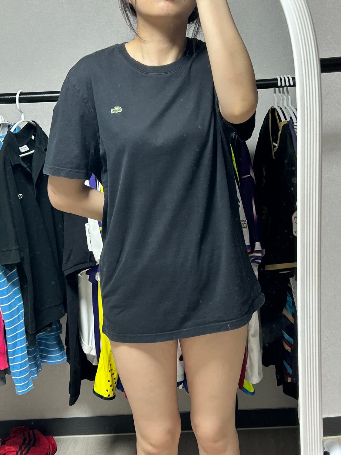 라코스테 슬림핏 블랙 반팔티 상품이미지1