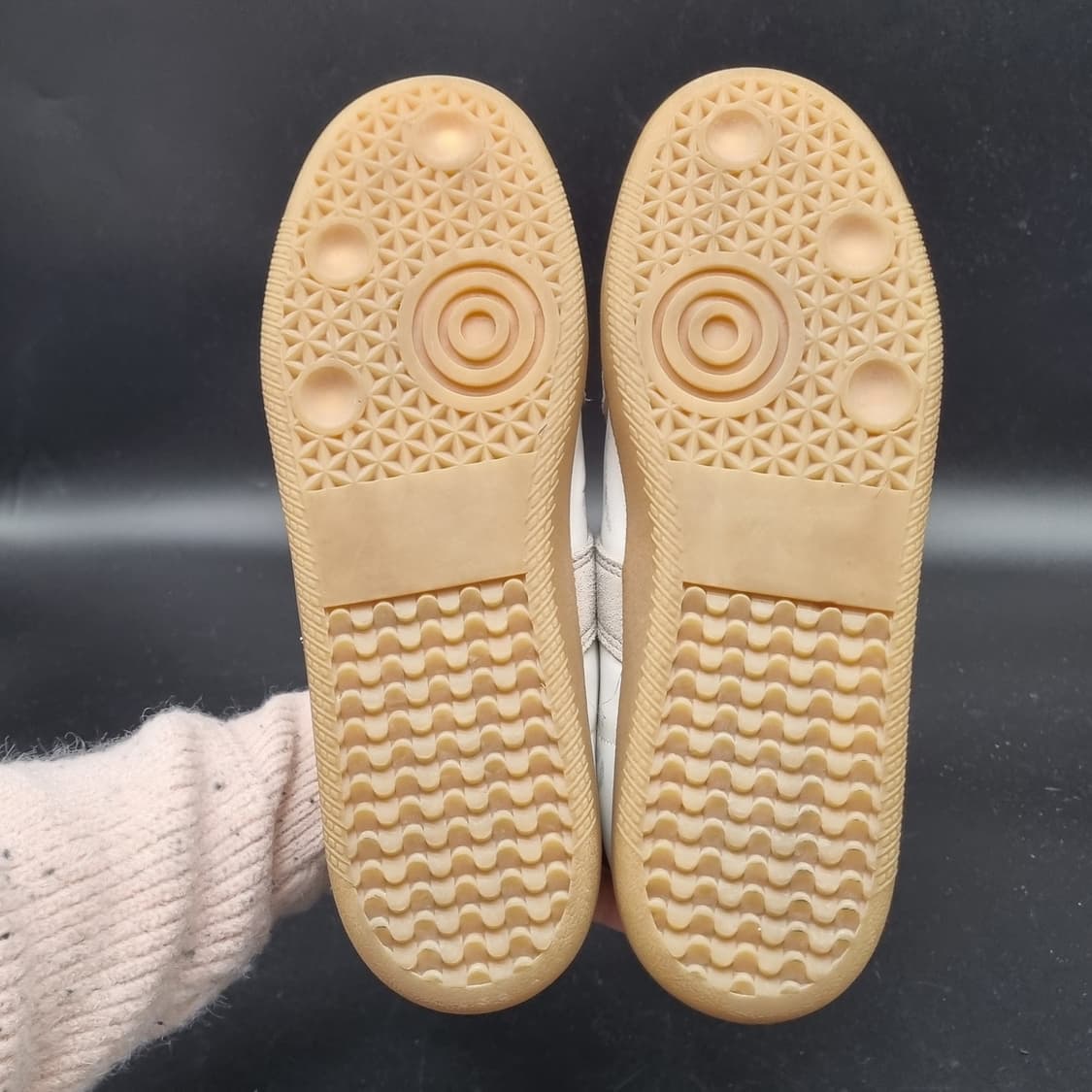 스프리스 안감털 스니커즈 245 상품이미지3