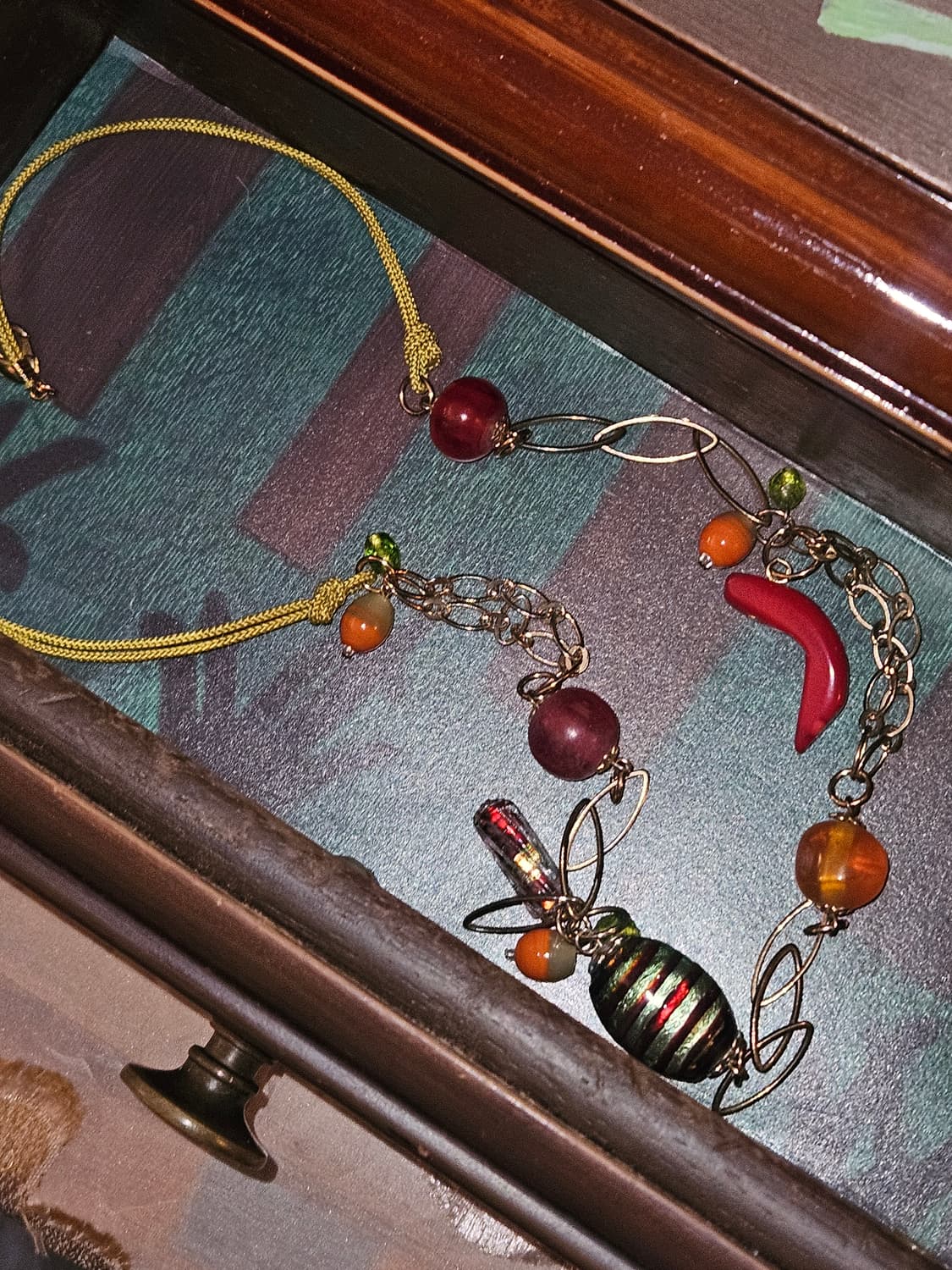 Vintage red&green necklace 상품이미지3