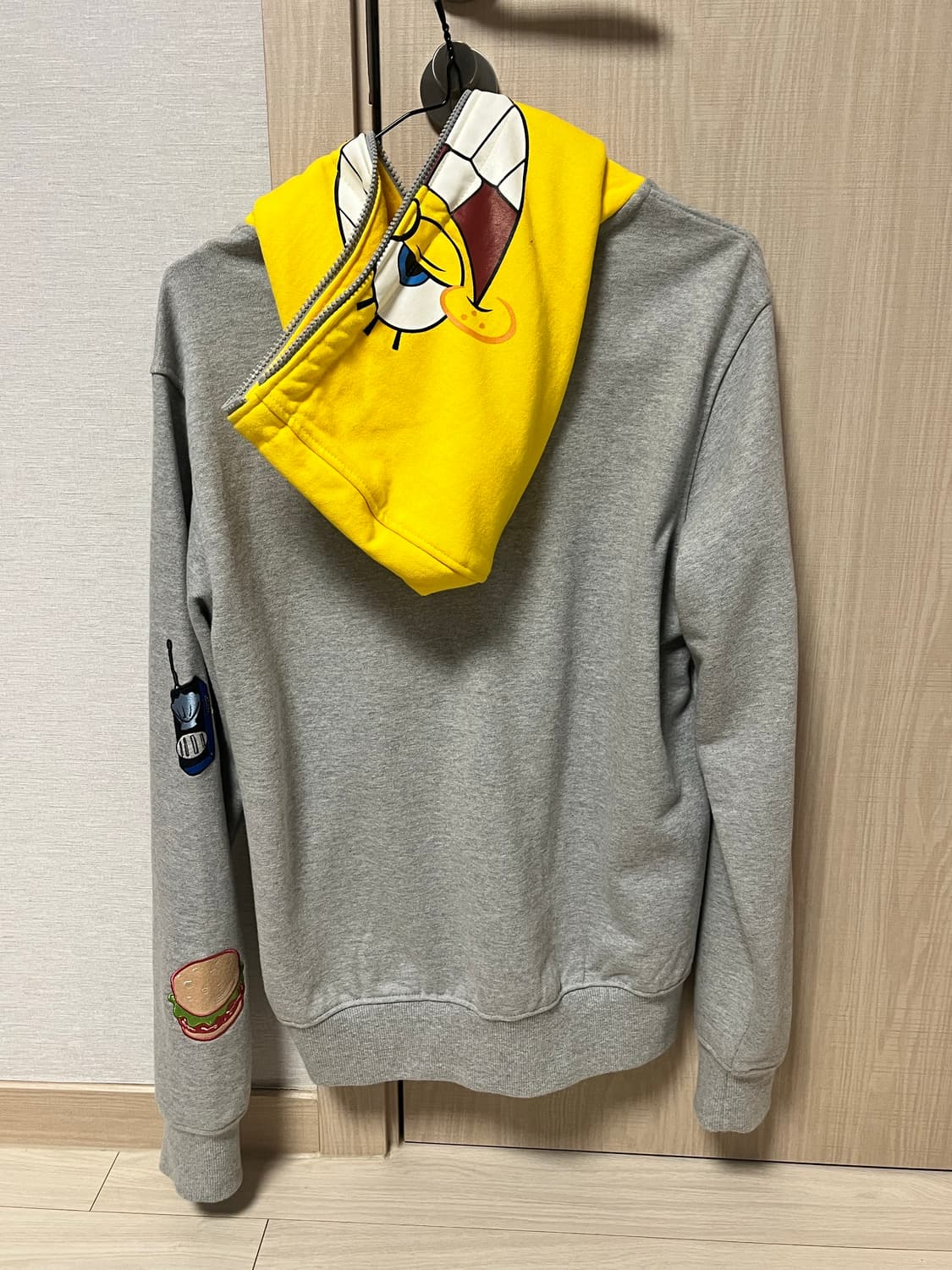 비욘드클로젯 후드집업 상품이미지2