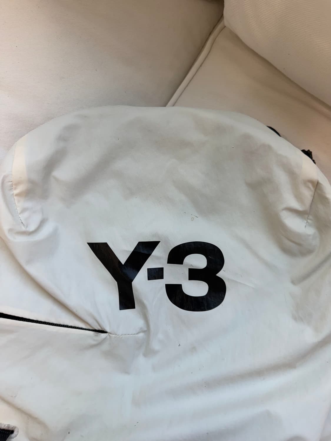 Y-3 번지 백팩 상품이미지4
