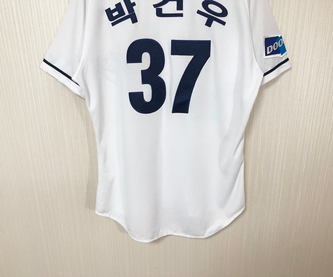 KBO 위팬 두산베어스 올드반달 홈유니폼/져지 100 #37 박건우 상품이미지9